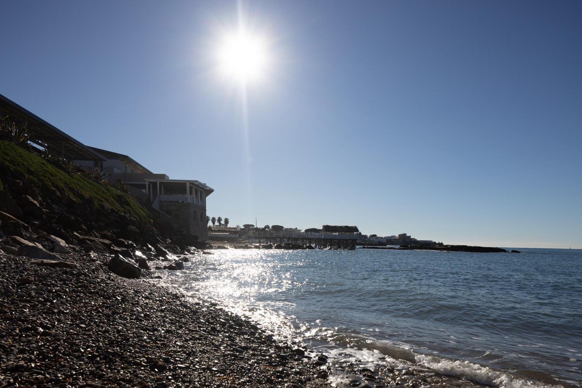 Le Suites Sul Mare Di Esterina Civitavecchia Exterior foto