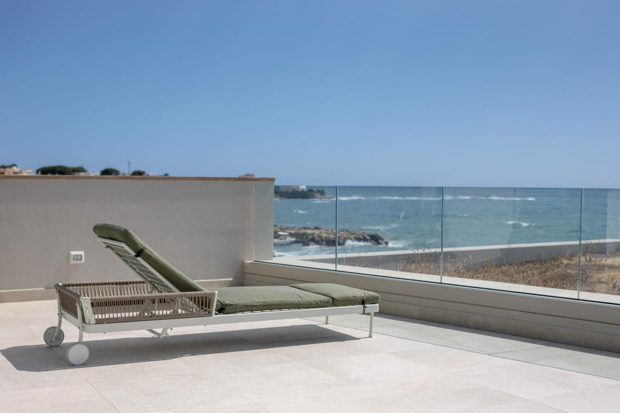 Le Suites Sul Mare Di Esterina Civitavecchia Exterior foto