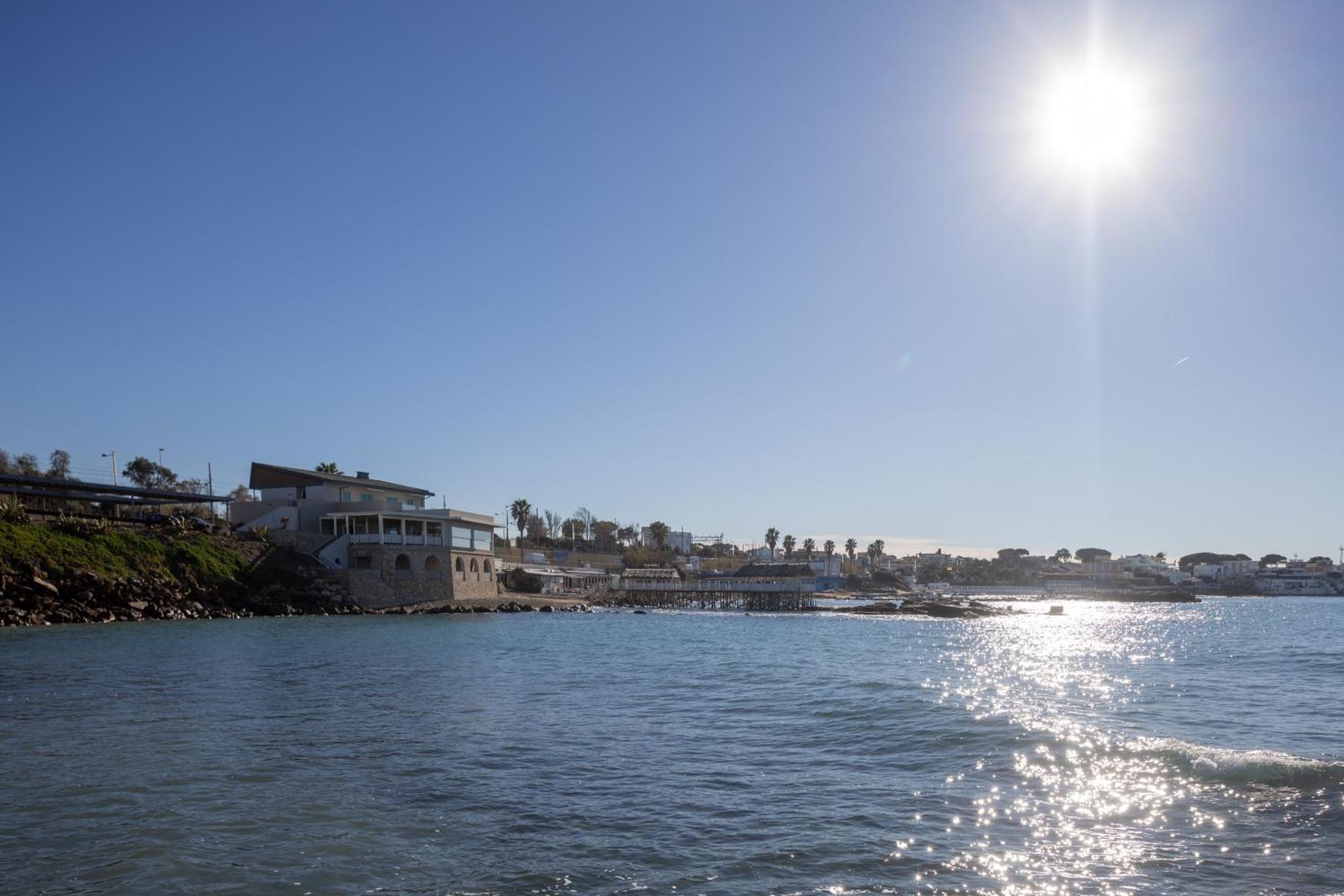 Le Suites Sul Mare Di Esterina Civitavecchia Exterior foto